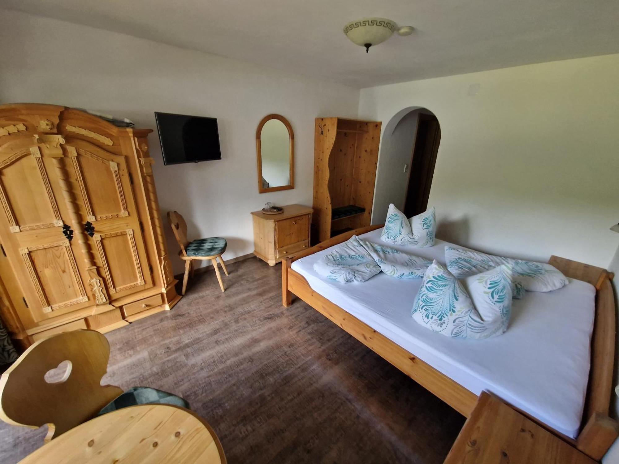 Gaestehaus Schoeneweiss Эрвальд Экстерьер фото